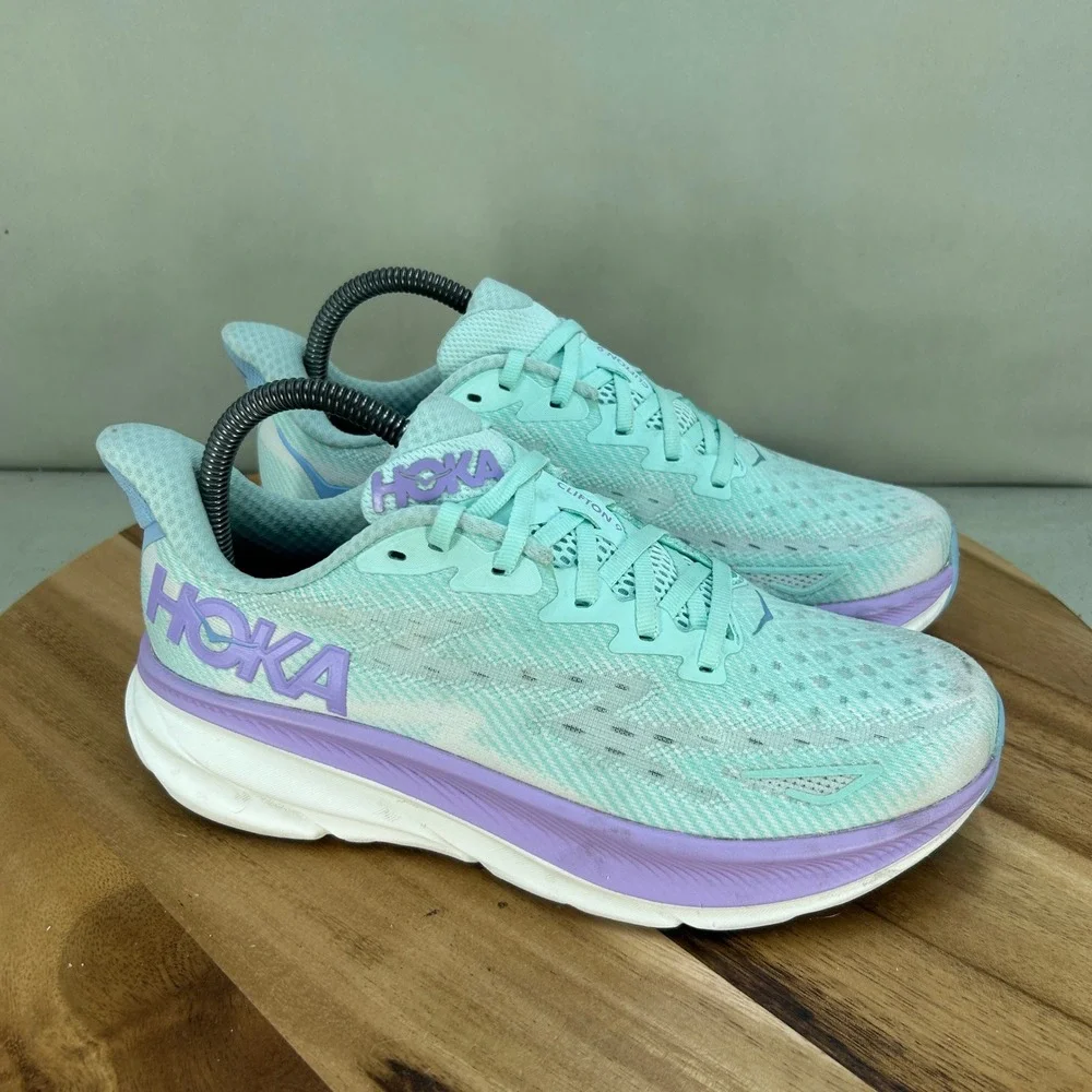 Hoka Clifton 9 Womens Running Shoes Sea Glass Purple Cushioned Size 8 B Comfort